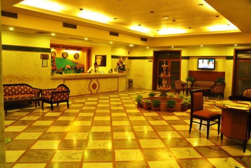 Grand Continental Hotel Allāhābād Junction Eksteriør bilde
